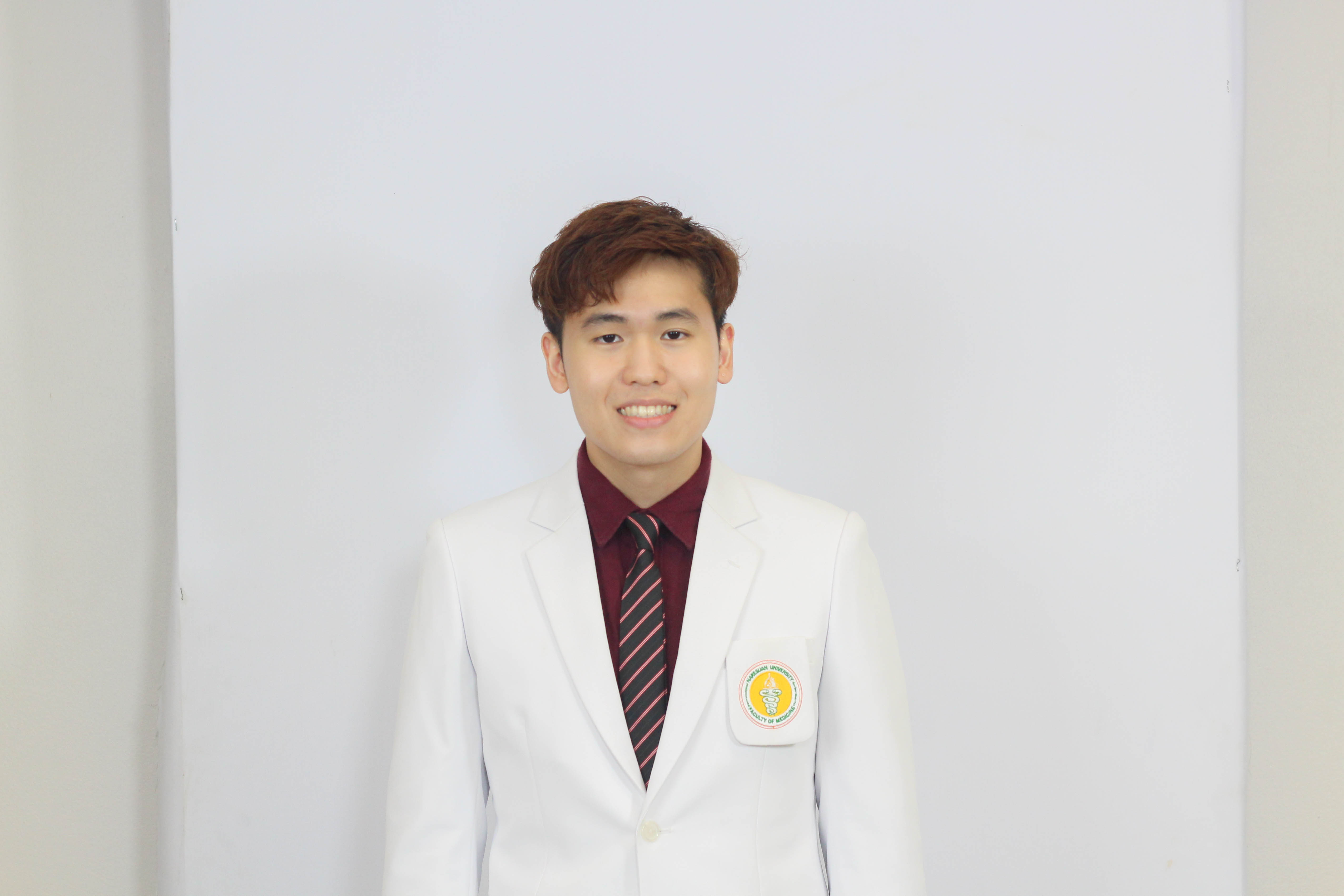 นายแพทย์ชัยภัทร ภัทรกุลพงษ์